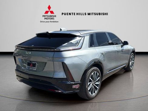 Used 2024 Cadillac Lyriq Sport RWD image 5
