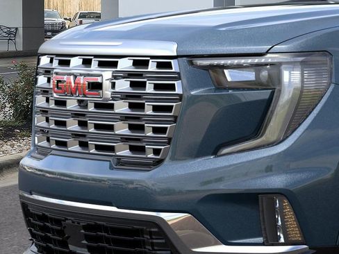 New 2026 GMC Acadia Denali w/ Super Cruise Package image 13