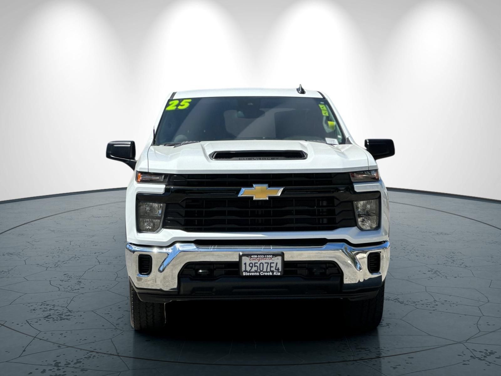 Used 2025 Chevrolet Silverado 2500 W/T w/ WT Convenience Package AWD/4WD image 9