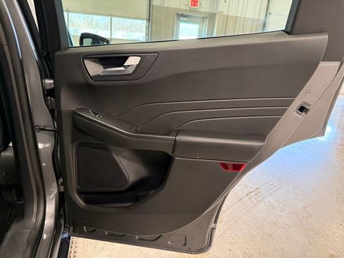 Used 2024 Ford Escape ST-Line image 30