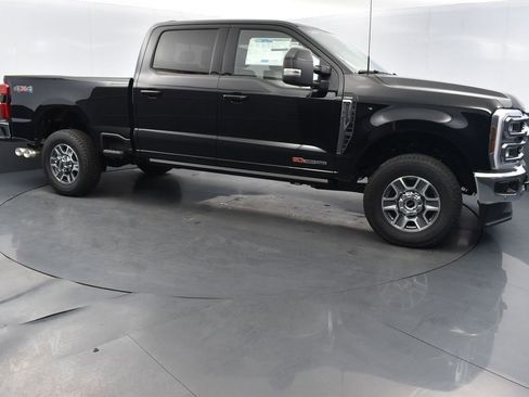 New 2025 Ford F350 Lariat w/ Lariat Ultimate Package image 3