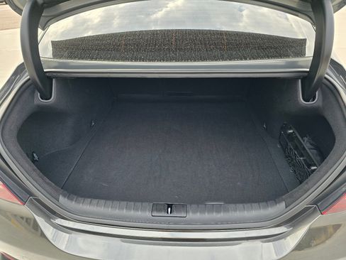 Used 2023 Genesis G70 2.0T image 25