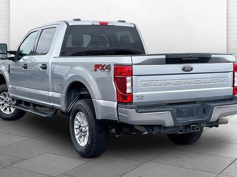 Used 2022 Ford F250 XLT w/ FX4 Off-Road Package AWD/4WD image 11
