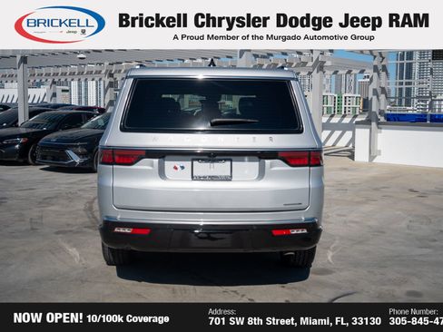 Used 2024 Jeep Wagoneer L Series II w/ Flexible Seating Group image 6