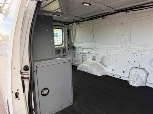 Used 2013 Ford E-150 and Econoline 150 image 14