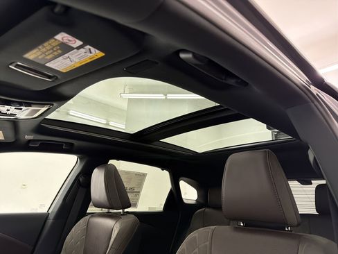 New 2026 Lexus RX 350 w/ Luxury Package FWD image 14