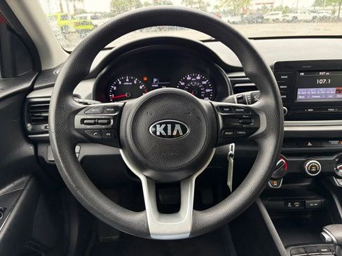 Used 2018 Kia Rio S FWD image 11