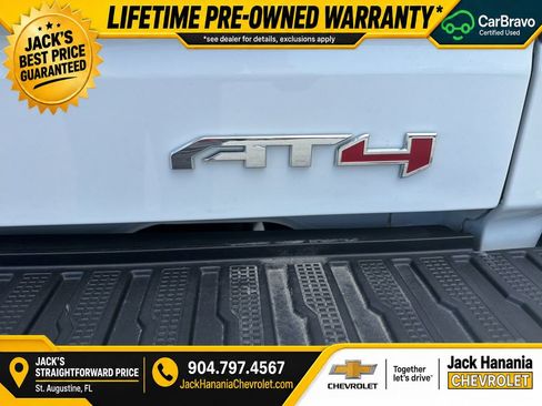 Used 2022 GMC Sierra 1500 AT4 w/ AT4 Premium Package AWD/4WD image 10
