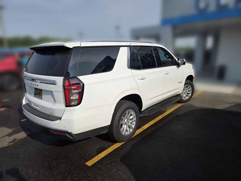 Used 2023 Chevrolet Tahoe LT w/ Luxury Package AWD/4WD image 4