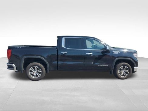 Certified 2025 GMC Sierra 1500 SLT AWD/4WD image 7
