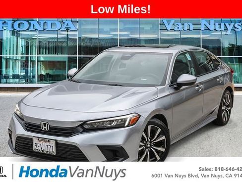 Used 2023 Honda Civic EX image 1