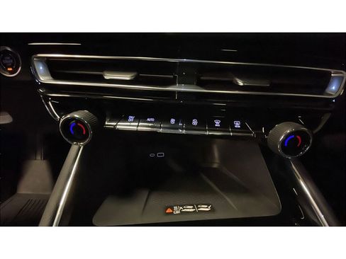 Used 2025 Chevrolet Traverse RS w/ LPO, Floor Liner Package AWD/4WD image 14