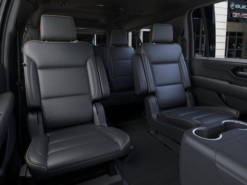 New 2026 GMC Yukon XL Elevation AWD/4WD image 17