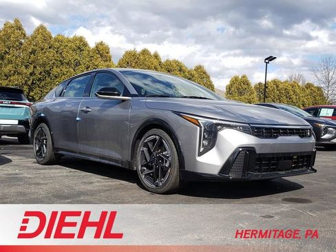 New 2026 Kia K4 GT-Line w/ GT-Line Sunroof Package image 1