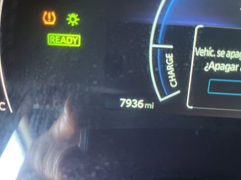 Used 2025 Toyota Camry SE image 15