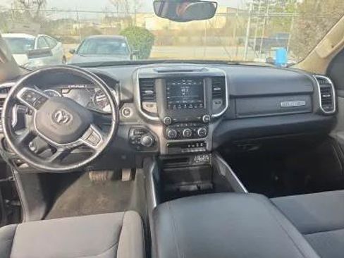 Used 2020 RAM 1500 Big Horn image 5