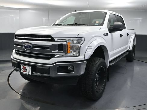 Used 2020 Ford F150 XLT w/ Trailer Tow Package AWD/4WD image 12