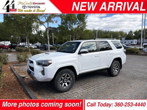 Used 2019 Toyota 4Runner TRD Off-Road Premium AWD/4WD image 1