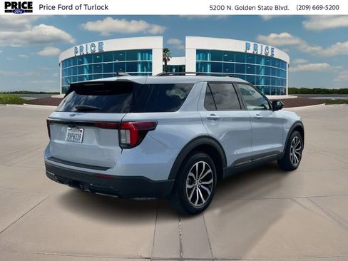 Used 2026 Ford Explorer ST-Line AWD/4WD image 5