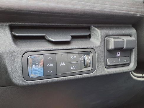 New 2025 GMC Sierra EV Denali image 21