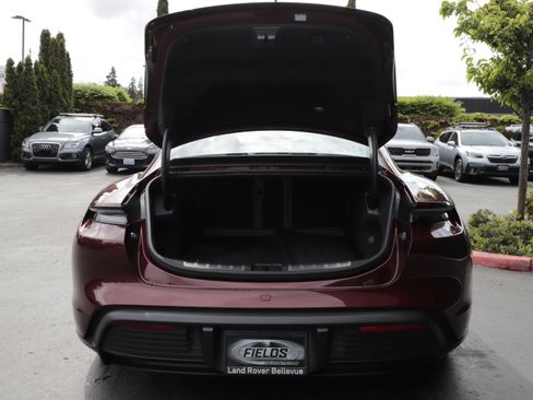 Used 2021 Porsche Taycan 4S AWD/4WD image 15