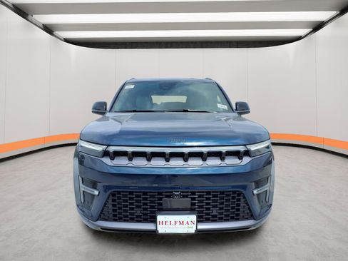 New 2026 Jeep Grand Wagoneer Limited AWD/4WD image 2