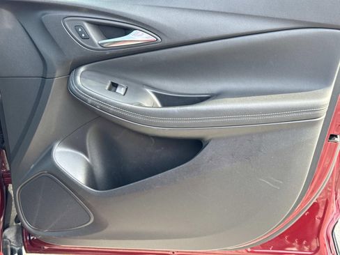 Used 2024 Buick Encore GX Sport Touring image 23