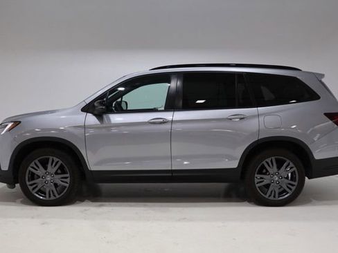 Used 2022 Honda Pilot Sport image 4