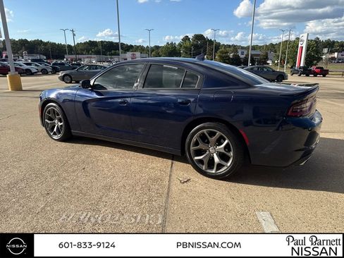 Used 2016 Dodge Charger SXT w/ Rallye Group RWD image 11