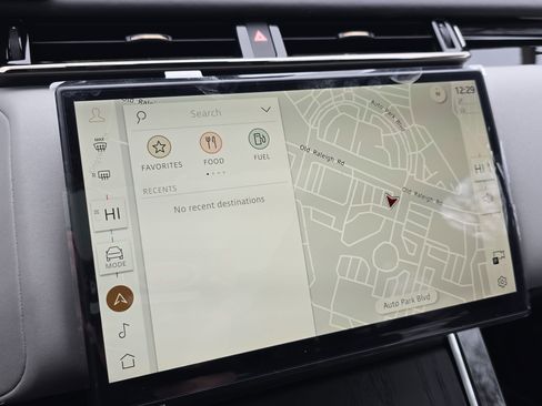 New 2026 Land Rover Range Rover Velar Dynamic SE image 24