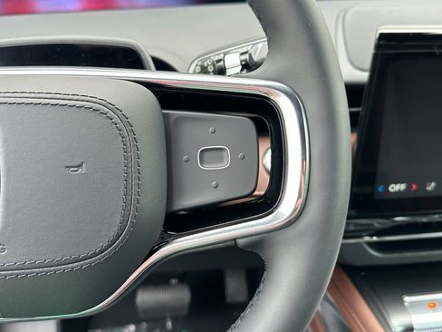 New 2026 Lincoln Nautilus Reserve AWD/4WD image 11