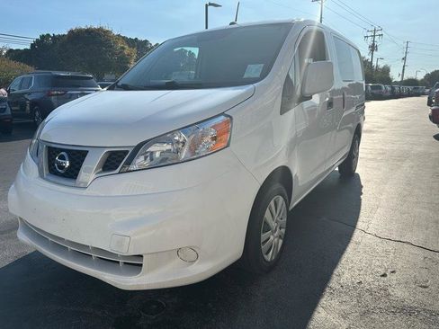 Used 2021 Nissan NV200 SV w/ Sliding Door Glass Package image 3