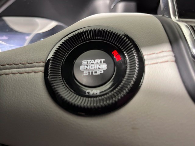 Used 2022 Jeep Compass Limited AWD/4WD image 24