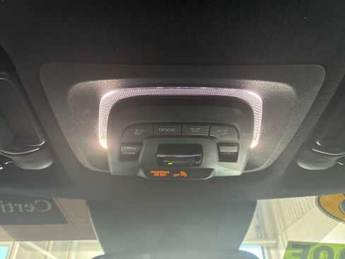 Used 2023 Toyota Corolla Cross AWD Hybrid w/ Moonroof Package image 25
