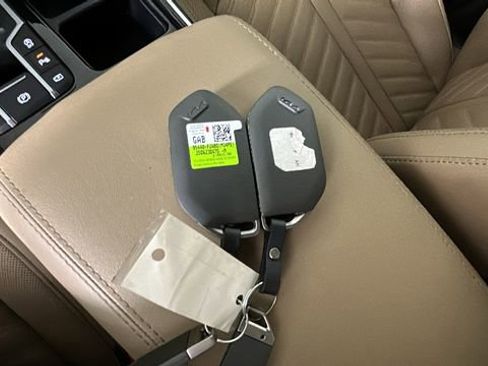 Used 2026 Kia Sorento SX Prestige w/ Olive Brown Leather Package AWD/4WD image 21