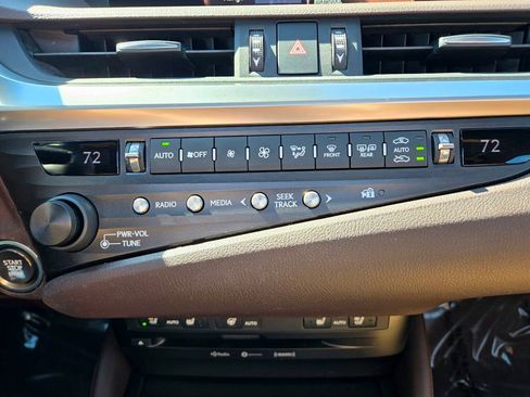 Used 2019 Lexus ES 350 350 w/ Premium Package image 34