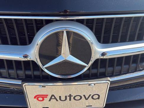 Used 2025 Mercedes-Benz C 300 Sedan image 10