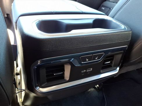 Used 2026 GMC Sierra 1500 SLT w/ SLT Premium Package AWD/4WD image 16