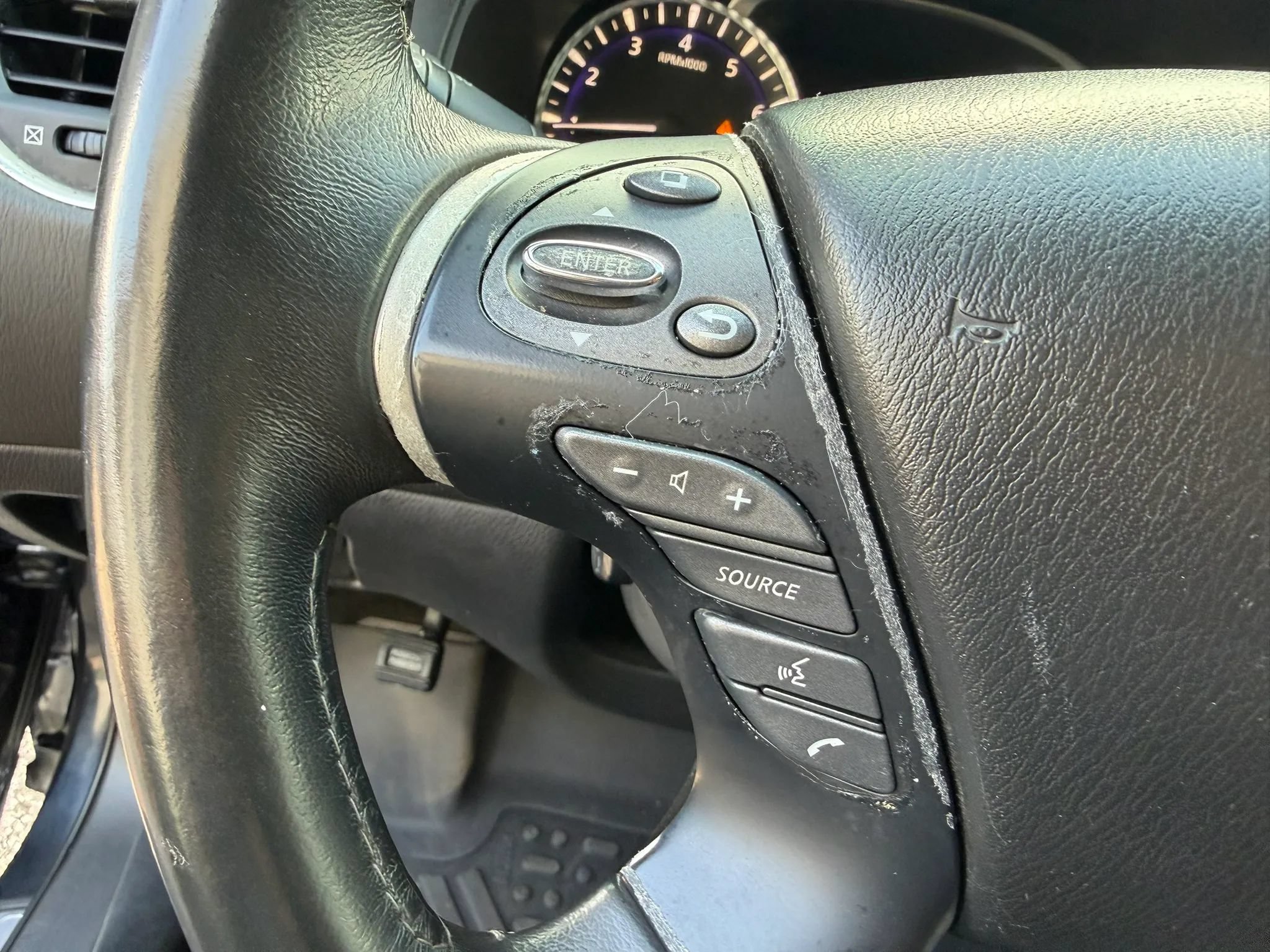 Used 2019 INFINITI QX60 Pure AWD/4WD image 41