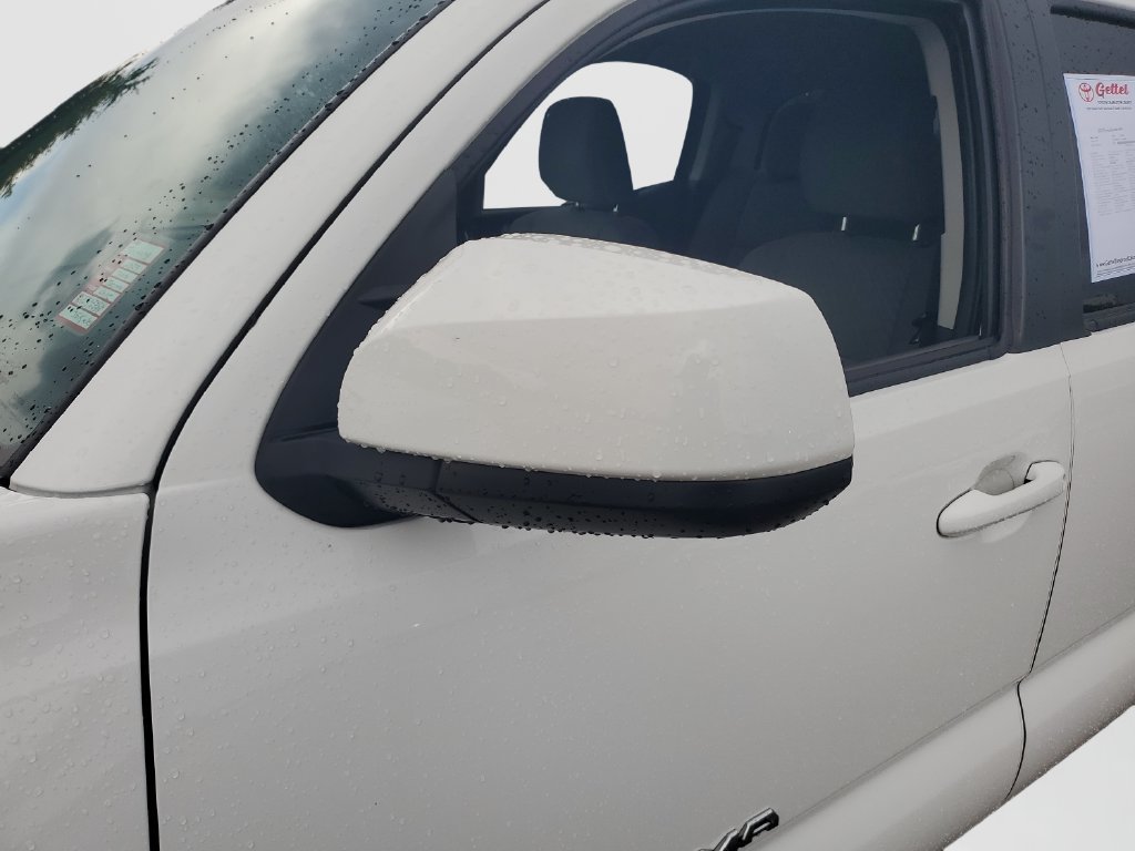 Used 2023 Toyota Tacoma SR5 RWD image 26