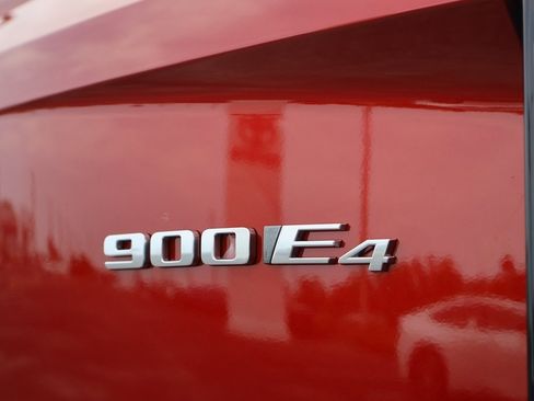 New 2026 Cadillac Vistiq Luxury image 10