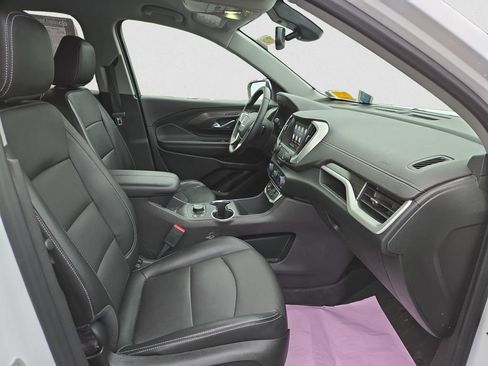 Used 2023 GMC Terrain SLT image 15