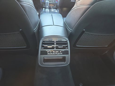 Used 2022 Maserati Quattroporte Modena Q4 image 63