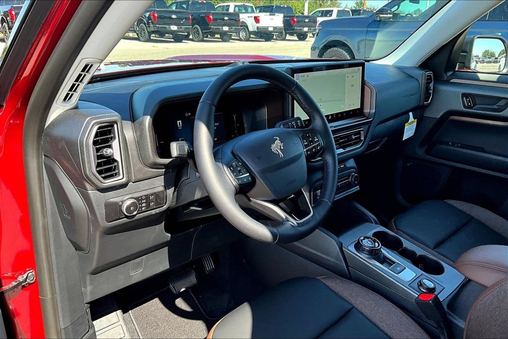New 2026 Ford Bronco Sport Outer Banks w/ Outer Banks Tech Package+ AWD/4WD image 6