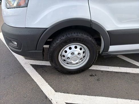 Used 2023 Ford Transit 250 148 High Roof AWD image 28