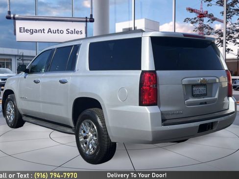 Used 2018 Chevrolet Suburban LT AWD/4WD image 7