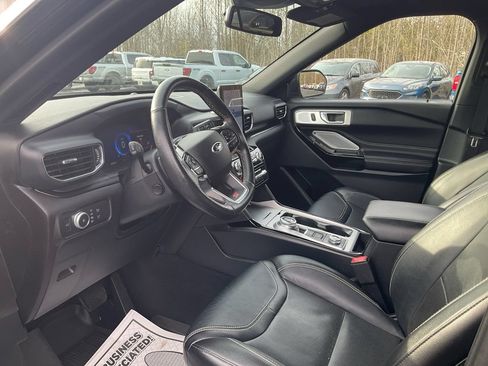 Used 2022 Ford Explorer ST w/ Equipment Group 401A AWD/4WD image 15