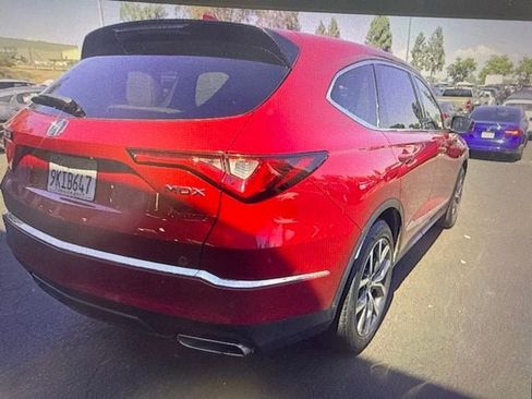 Used 2024 Acura MDX FWD w/ Technology Package image 3