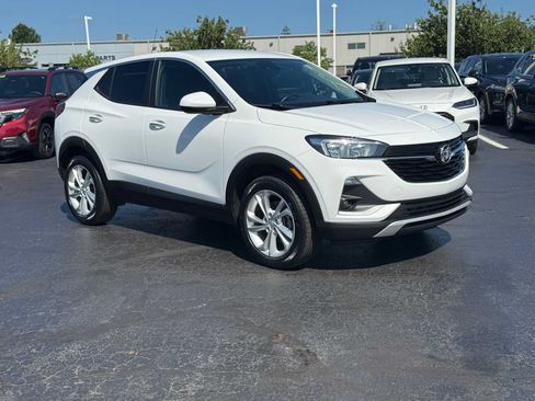 Used 2023 Buick Encore GX Preferred w/ Cold Weather Comfort Package AWD/4WD image 3