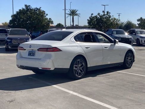 New 2026 BMW 530i w/ Premium Package image 6